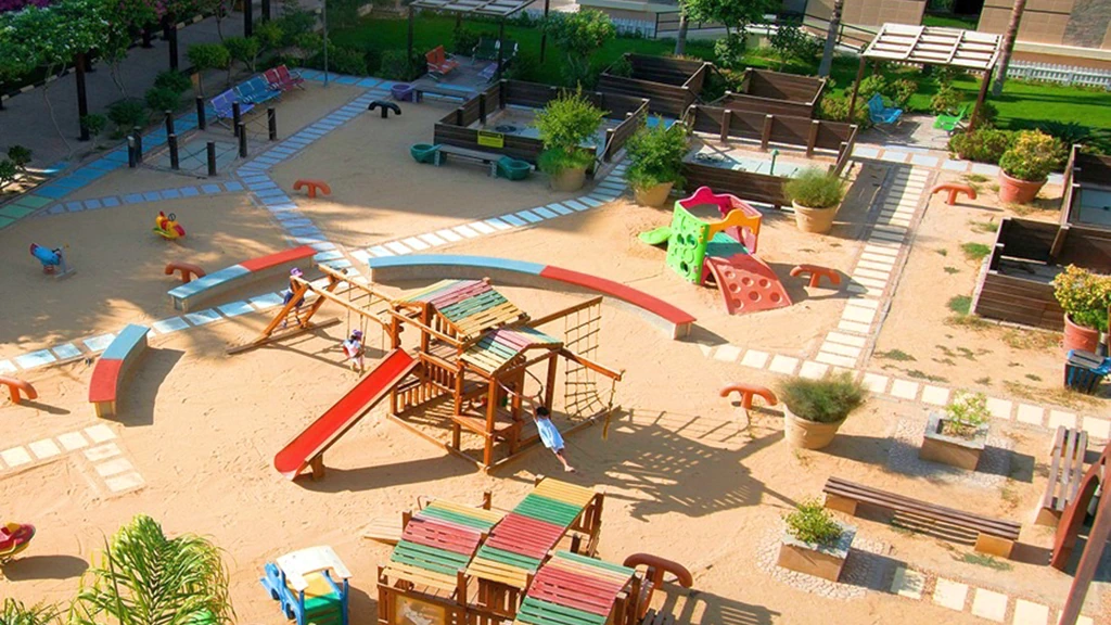 الفندق تيدا سويس إن بلازا & أكوا بارك - العين السخنة